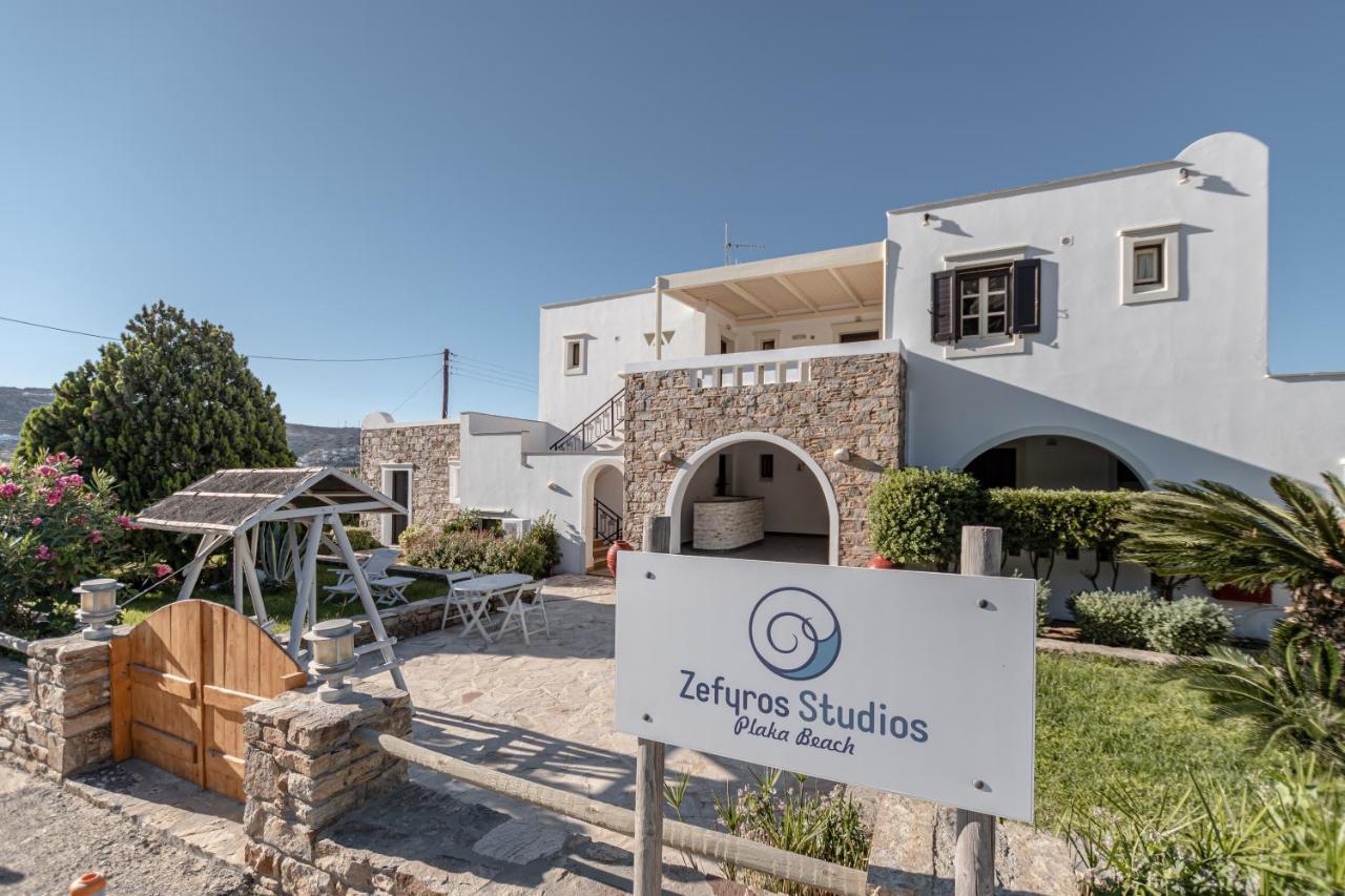 Zefyros Studios Плака Экстерьер фото